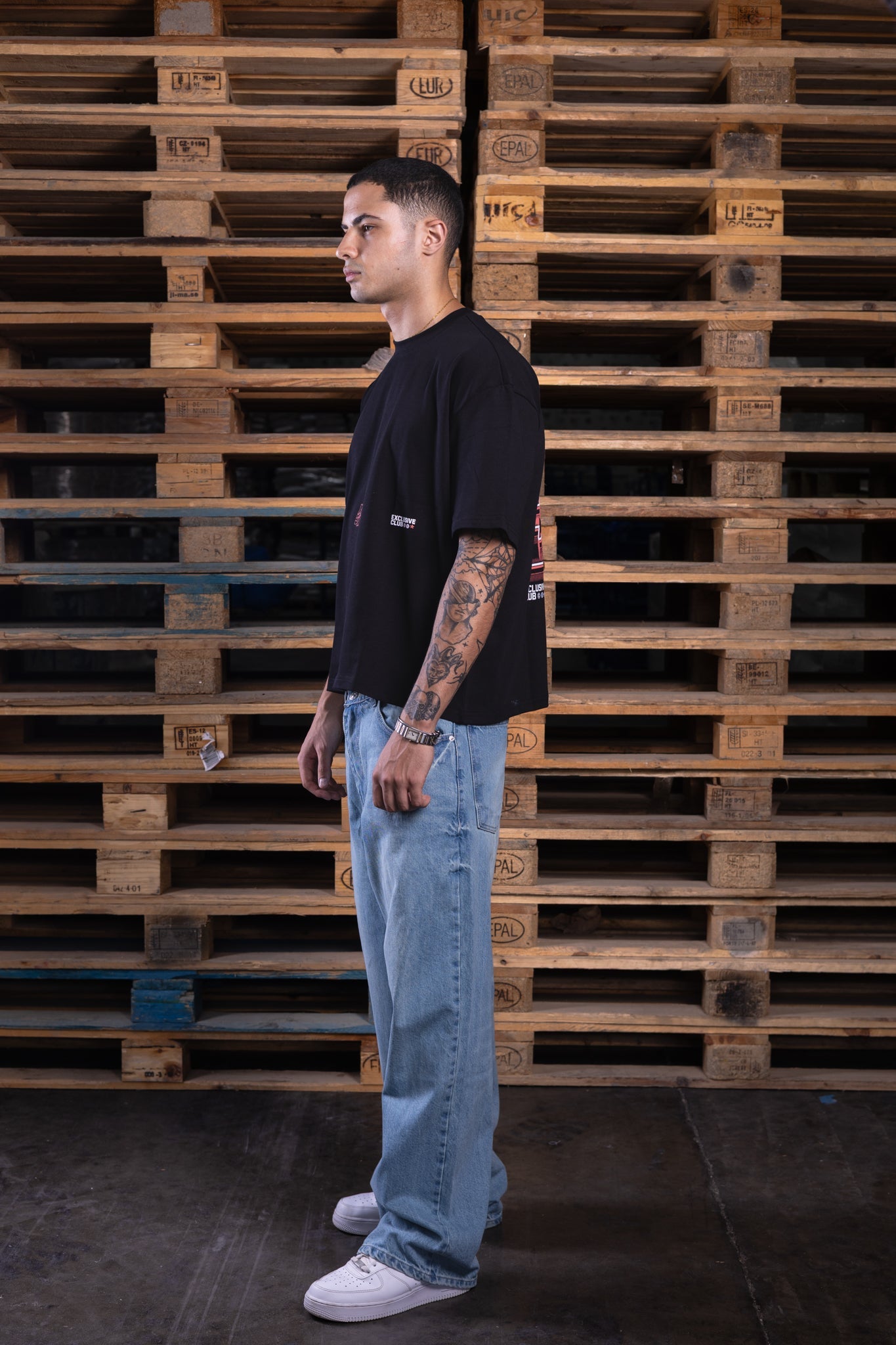 black oversized printed tee - DNM.EG
