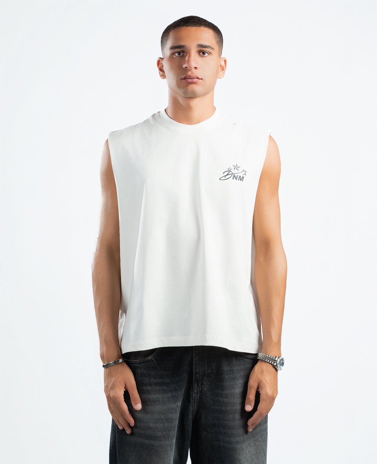 SLEEVELESS 1.1 - DNM.EG